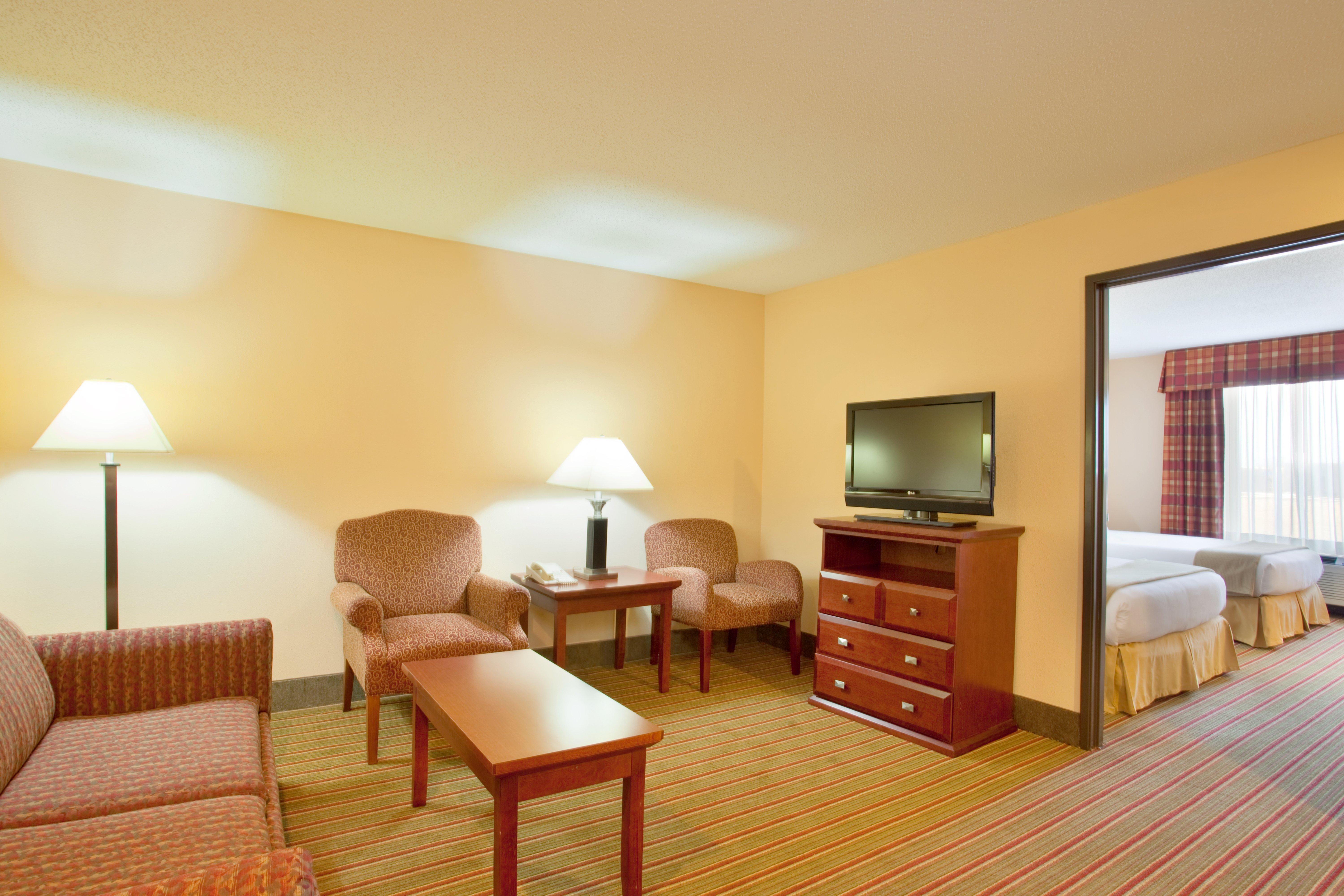 Best Western Plus Bourbonnais Hotel & Suites Εξωτερικό φωτογραφία