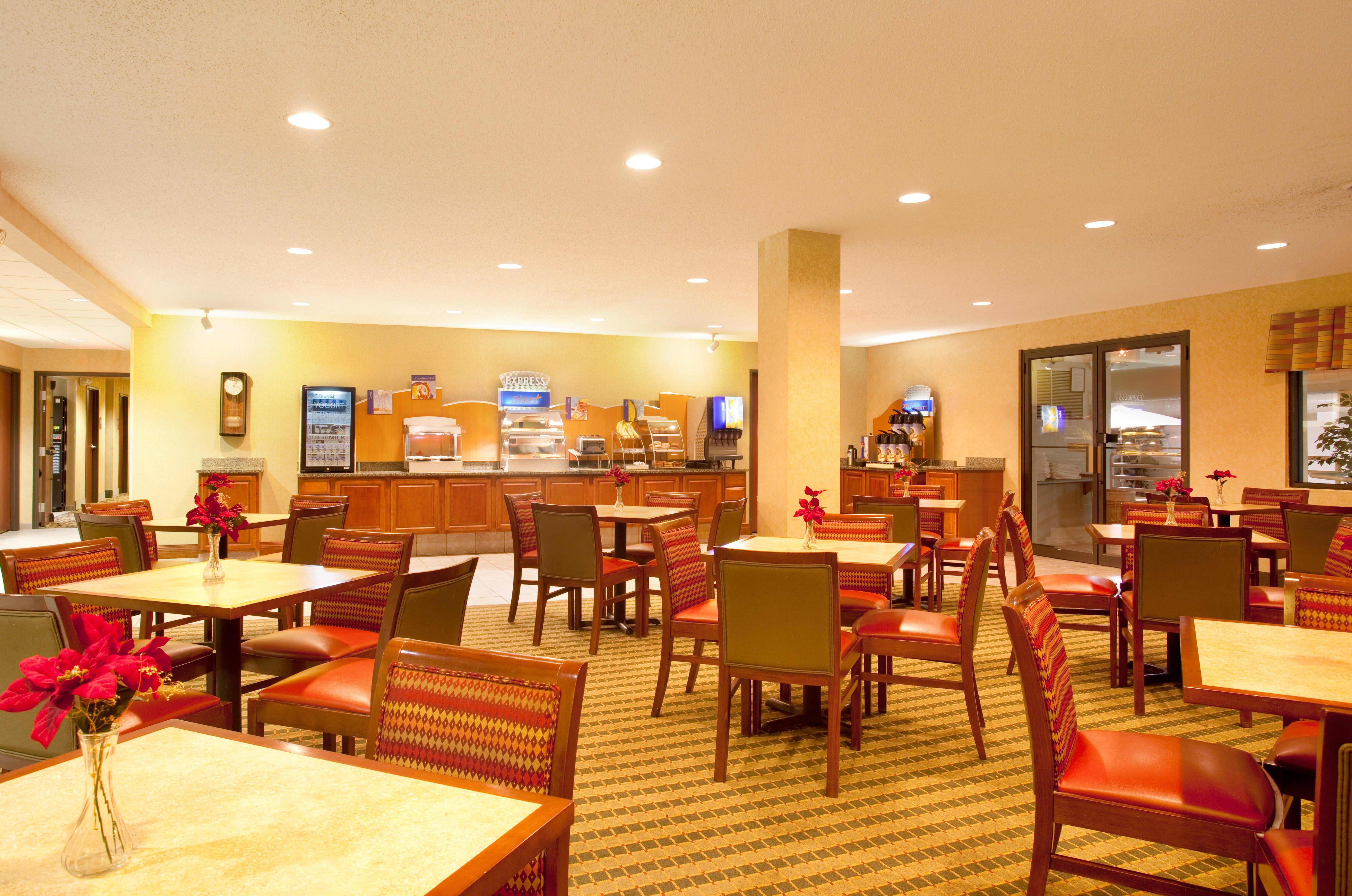 Best Western Plus Bourbonnais Hotel & Suites Εξωτερικό φωτογραφία