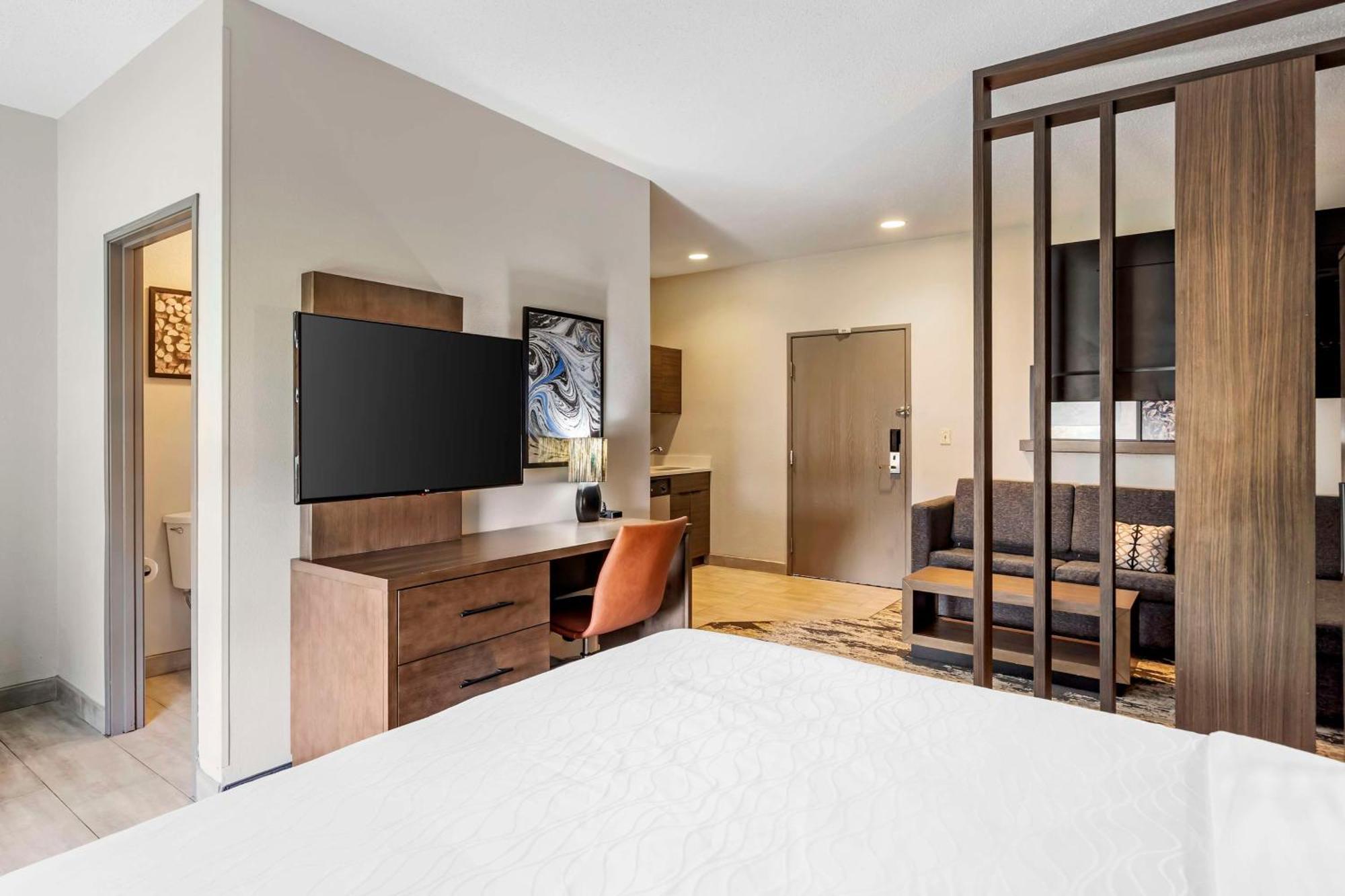Best Western Plus Bourbonnais Hotel & Suites Εξωτερικό φωτογραφία