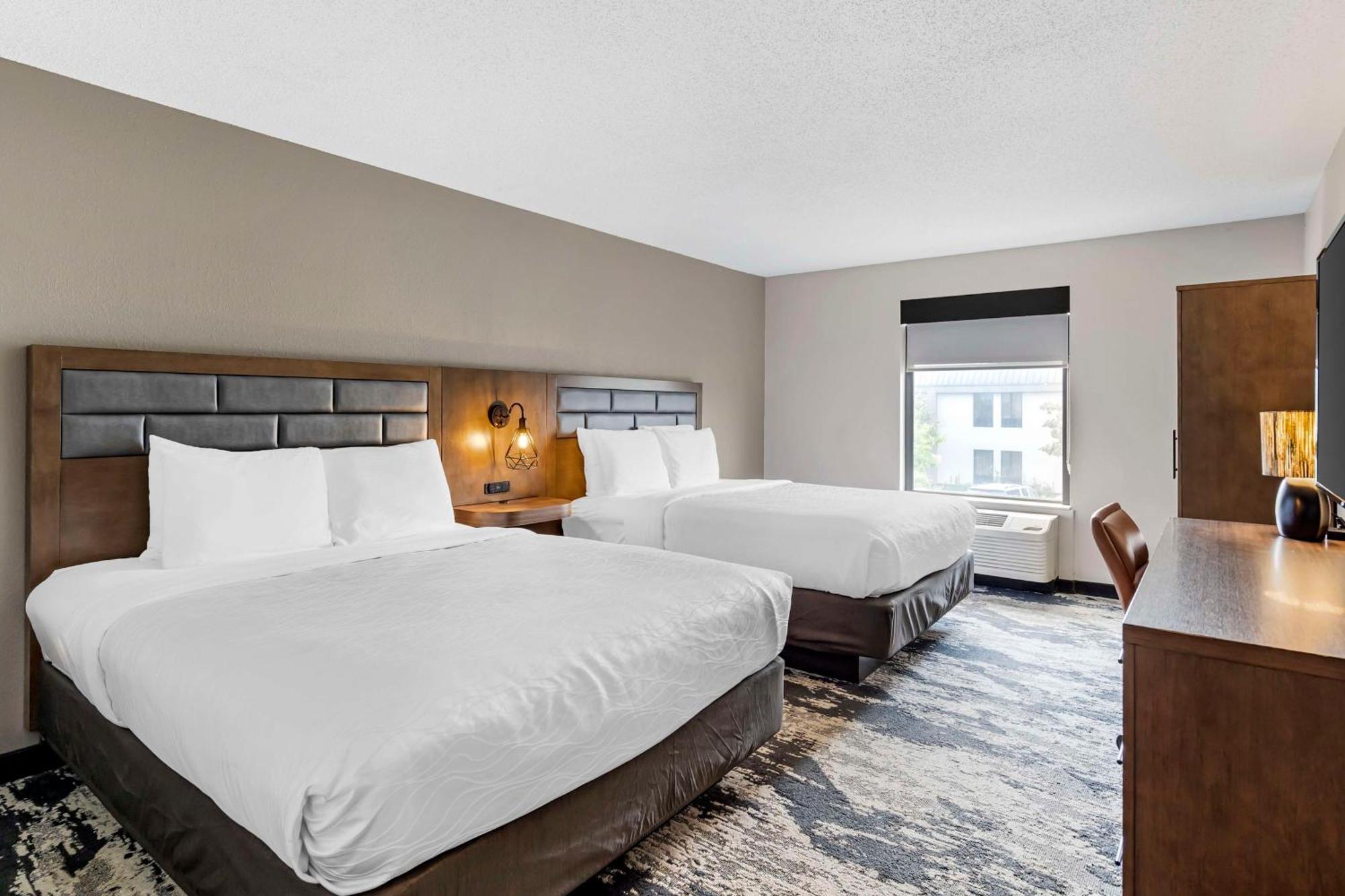 Best Western Plus Bourbonnais Hotel & Suites Εξωτερικό φωτογραφία